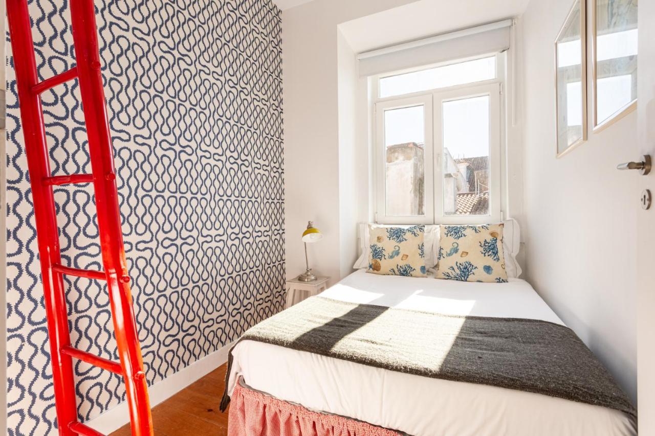 Joivy Chic 2Br Apt In Bairro Alto, 2Mins To Sao Pedro De Alcantara Viewpoint Lisbon Exterior photo